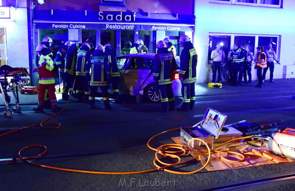 VU Pkw Strab PKlemm Koeln Altstadt Jahnstr P030.JPG - Miklos Laubert